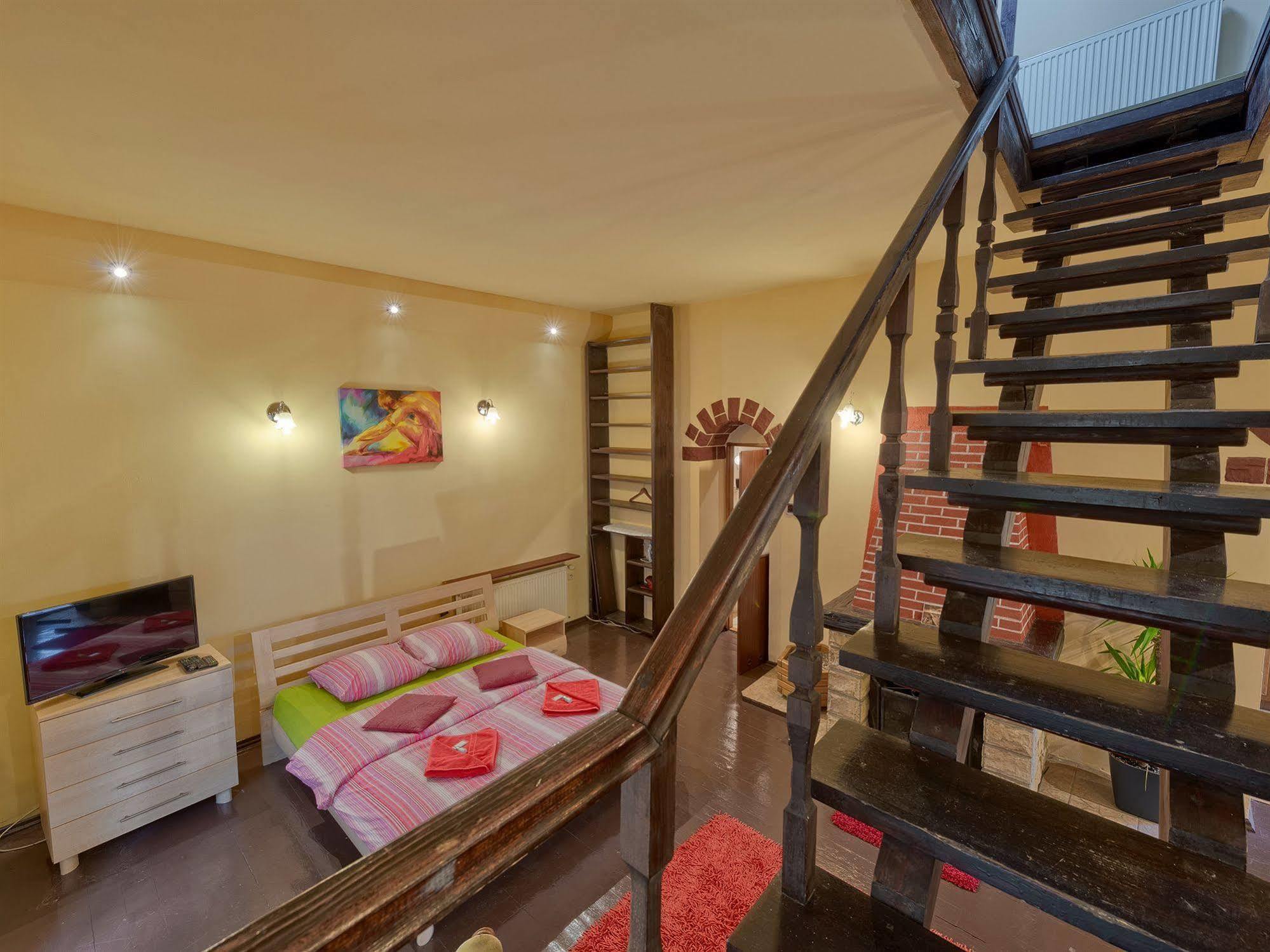 Apartments Princess Krakow Ngoại thất bức ảnh